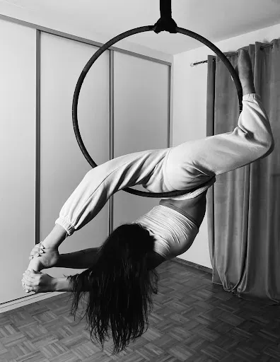 Flying Dance Studio Pole Dance Klaudia Brzezina